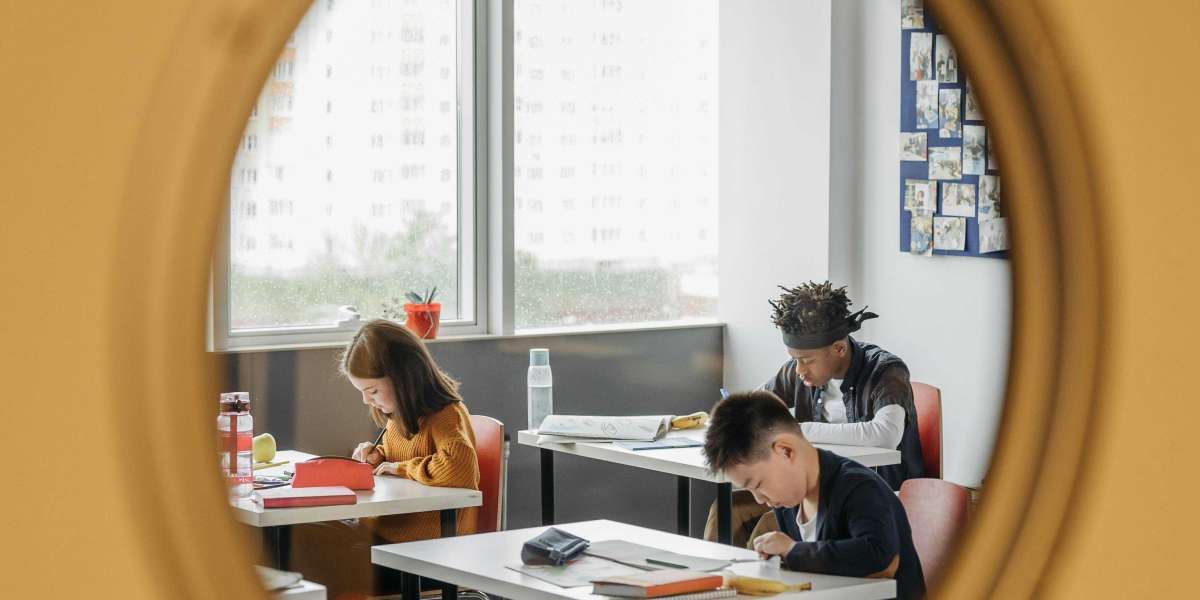 How AP Preparation Dubai Gives Students a Global Advantage in College Admissions