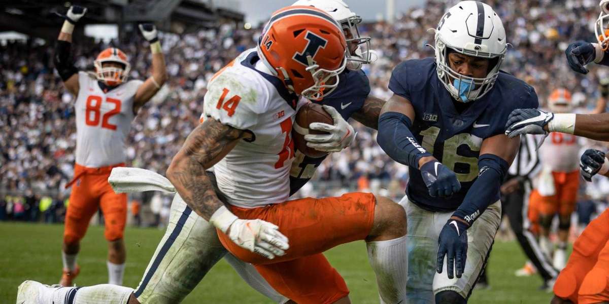Earning coins fast in College Football 26 Ultimate Team comes down