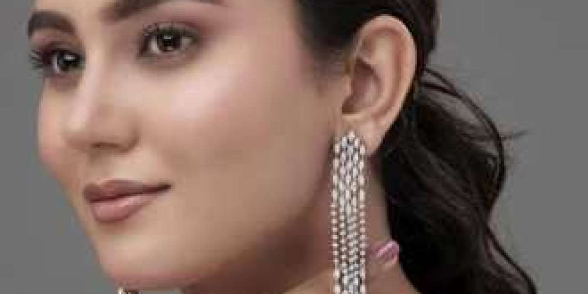 Exploring Authentic Indian Jewelry Through Online Platforms