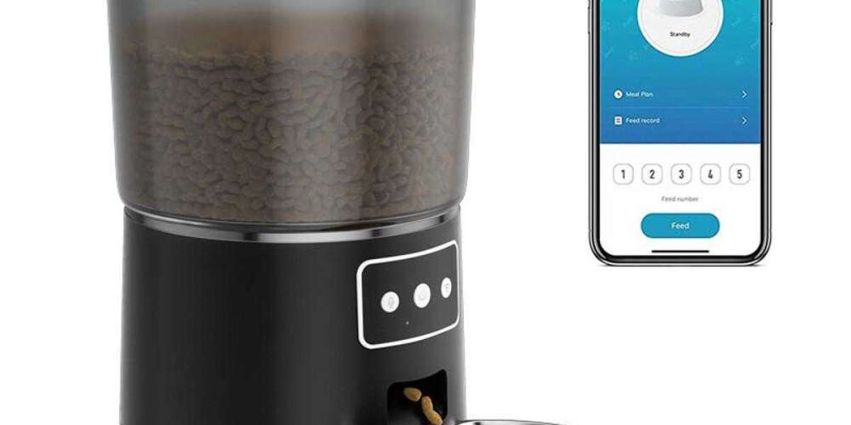What Makes Pawtechpet Intelligent Pet Food Dispenser Ideal for Busy Guardians